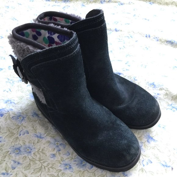 UGG Australia Jayla Kid’s Boots - Picture 1 of 11